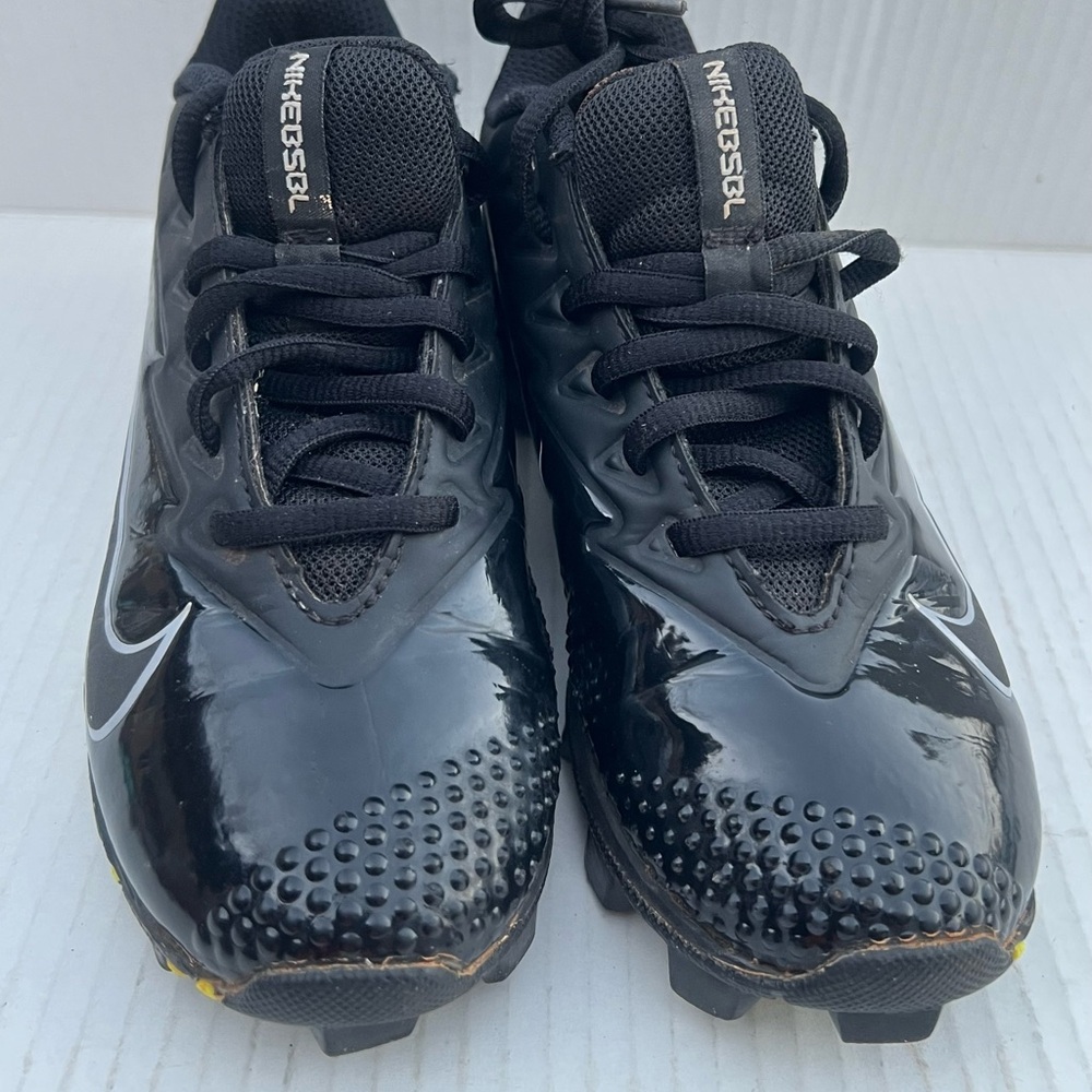 Black Glossy Soccer Cleats Sz. 2Y